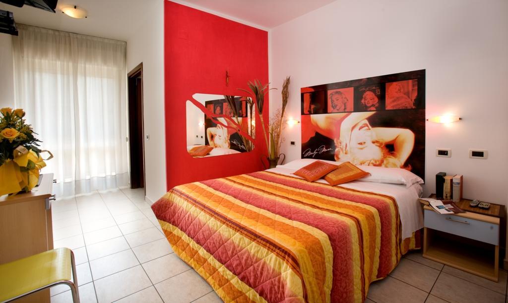 Hotel Villa Cesare B&B Alba Adriatica Ruang foto